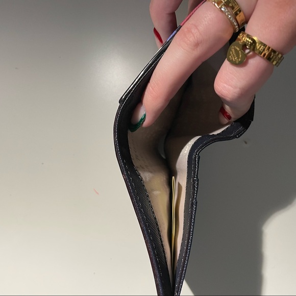 Kate Spade Wallet - Picture 4 of 5